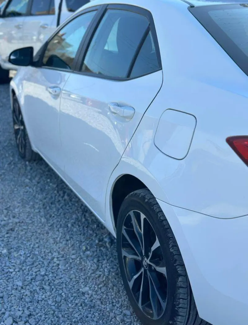 Toyota corolla 2018 (5)