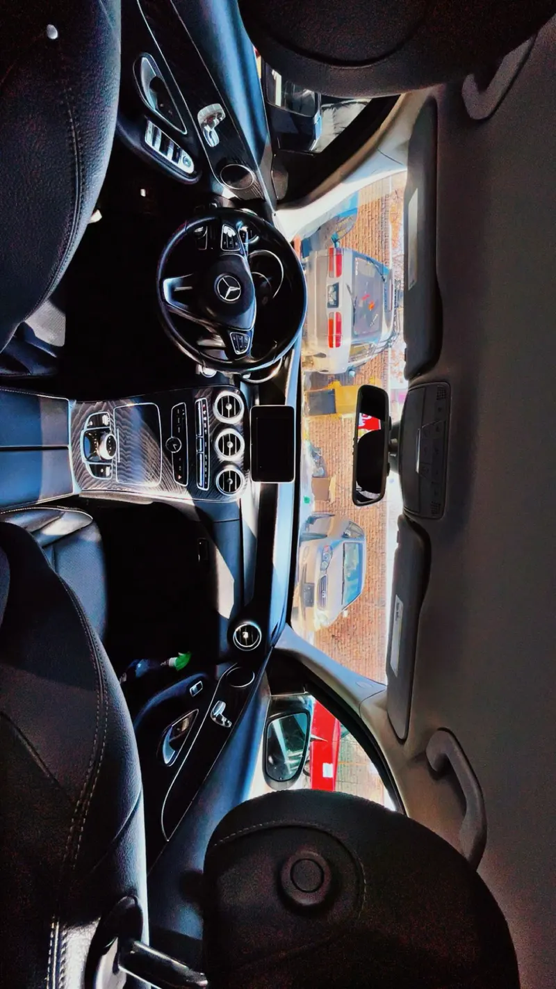 Mercedes-Benz C300 2017 (6)