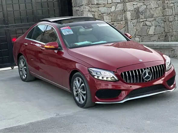 Mercedes-Benz 2016 (1)