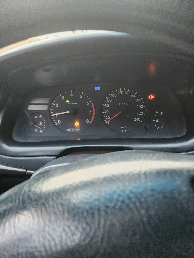 Toyota Corolla 1995 (2)