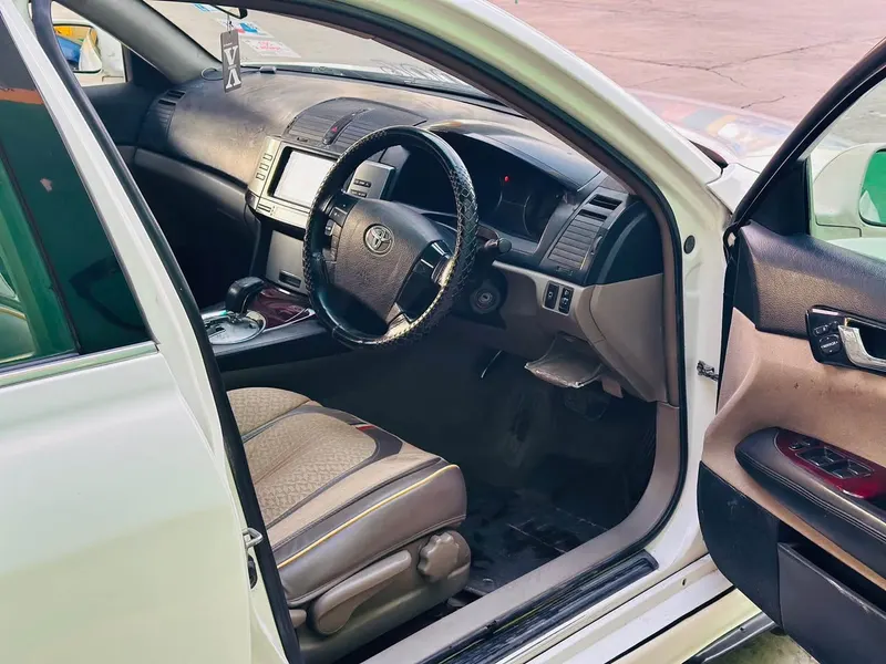 Toyota Mark X 2005 (4)