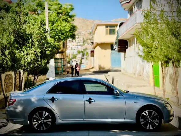 Toyota Mark X 2005 (1)