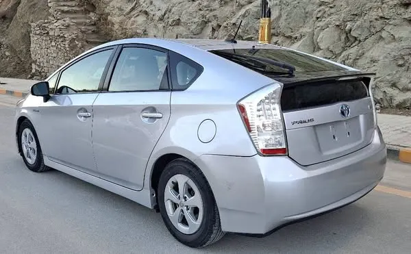 Toyota Prius Hybrid 2010 (3)