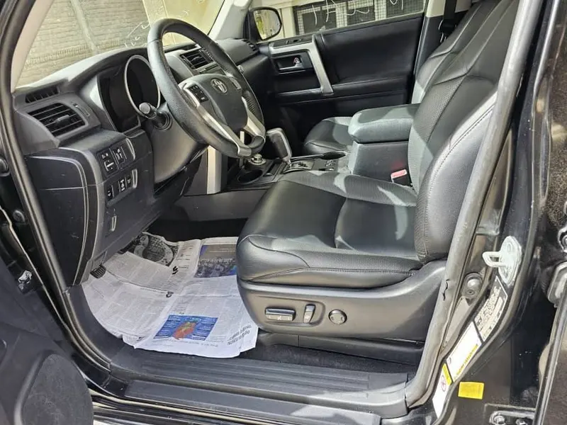 Toyota 4 Runner 2013 (4)