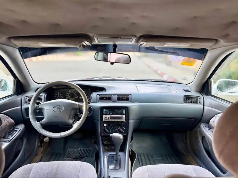 Toyota Corolla 1997 (4)
