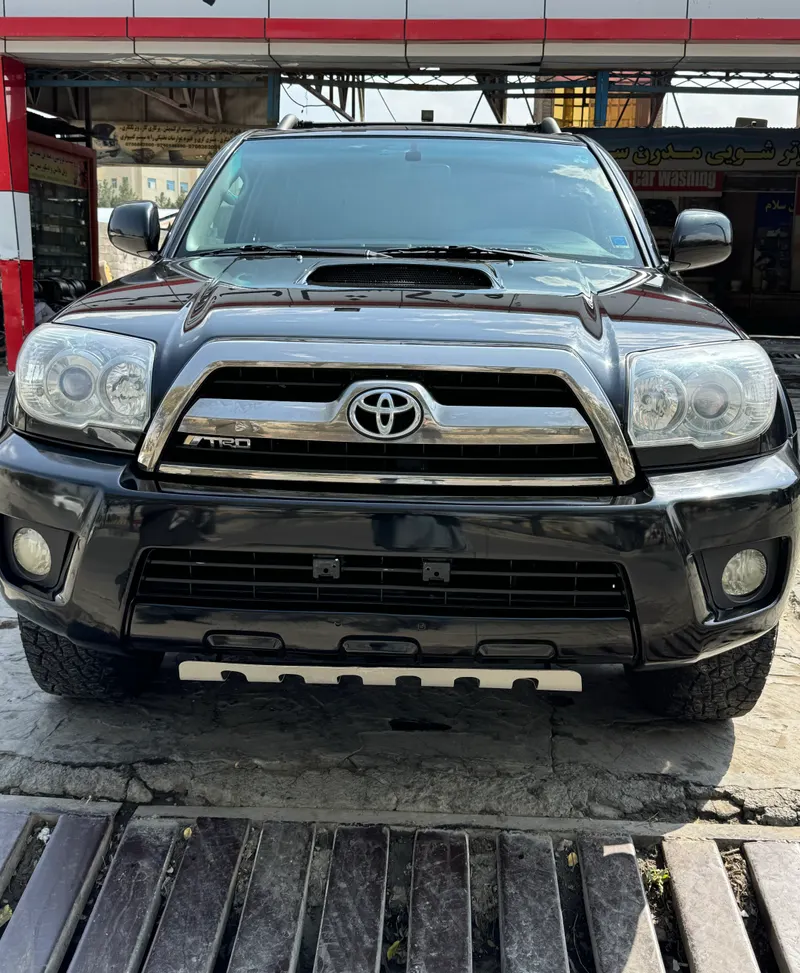 Toyota 4Runner Sport 2006 (1)