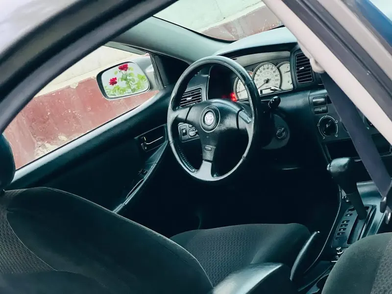 Toyota Corolla 2006 (4)