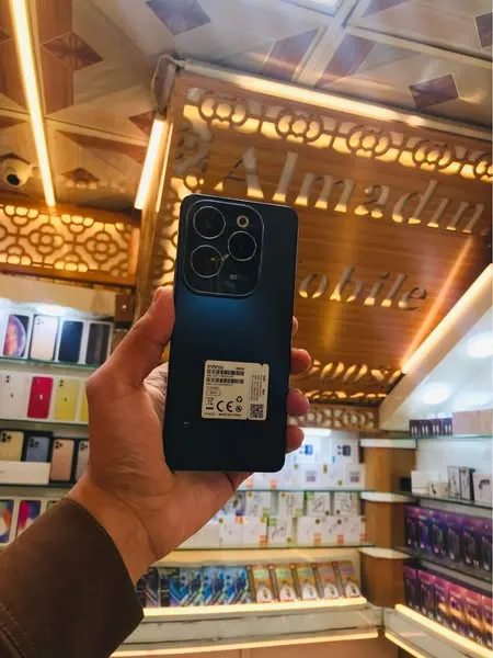 Infinix hot 40 (2)