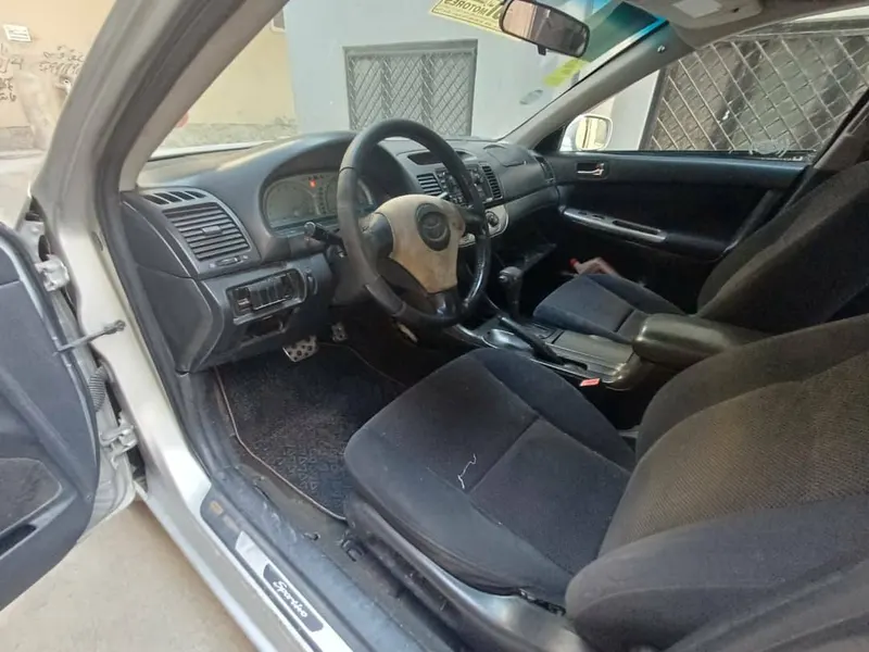 Toyota Corolla 2002 (4)
