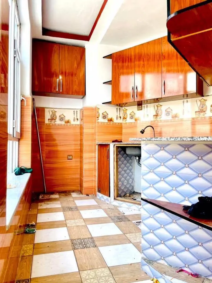 Apartment for sale, 3 rooms, 2nd floor, Shahr-e Naw, Kabul (1)
