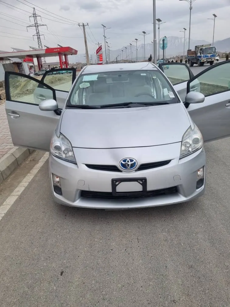 Toyota Prius (1)