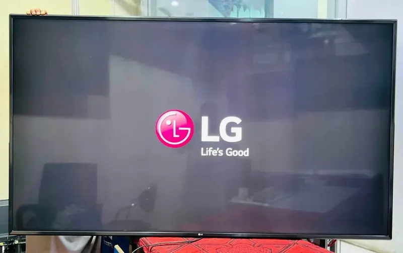 LG 75 inch 4K Smart TV and LG 65 inch OLED TV (5)