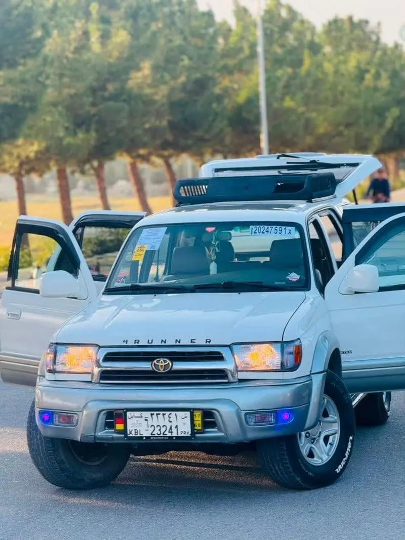 Toyota 4Runner 2000 Limited (2)