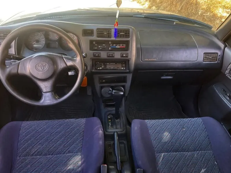 تویوتا RAV4 1999 (4)