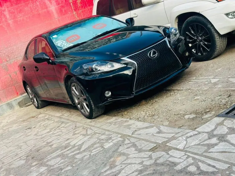 لکسس IS250 2007 (2)