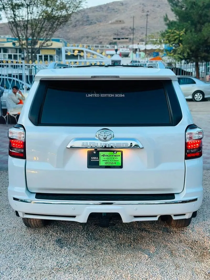 تویوتا 4Runner لیمیتد 2024 (5)
