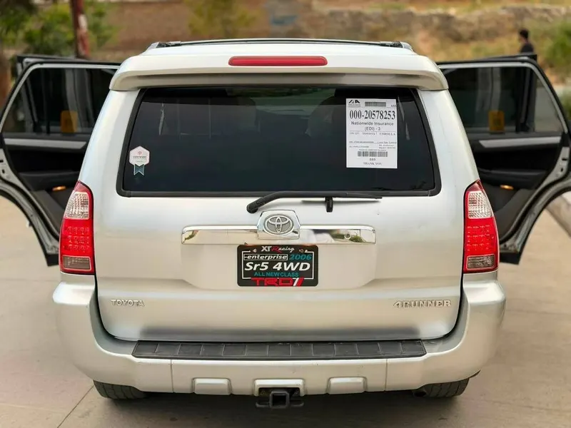 تویوتا 4Runner 2006 (2)
