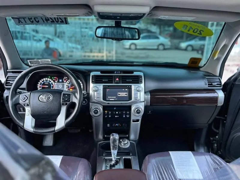 Toyota 4Runner Limited 2018 (7)