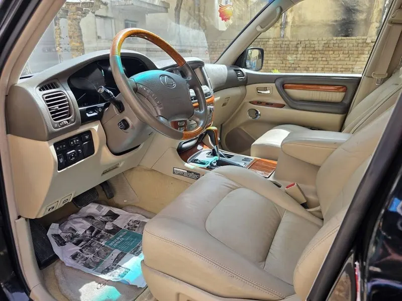Lexus LX470 2006 (8)
