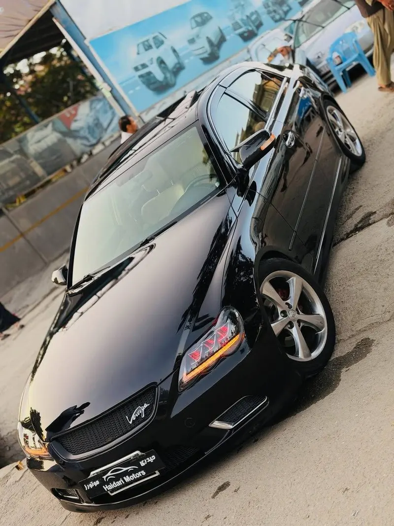 Toyota Mark X Vertiga 2008 (2)