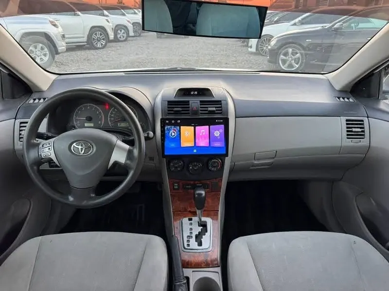 Toyota Corolla LE 2012 (4)