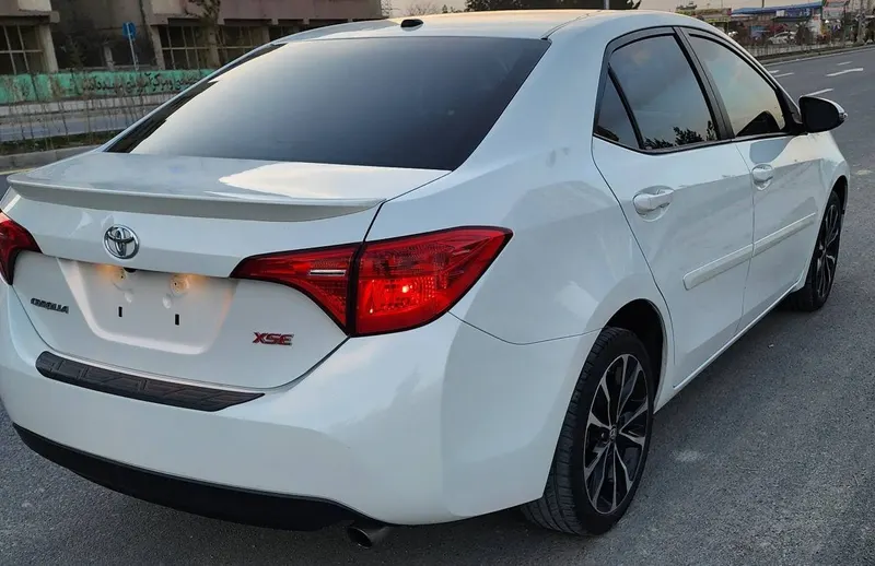 2019 Corolla for Sale Sunroof, Keyless Start (2)