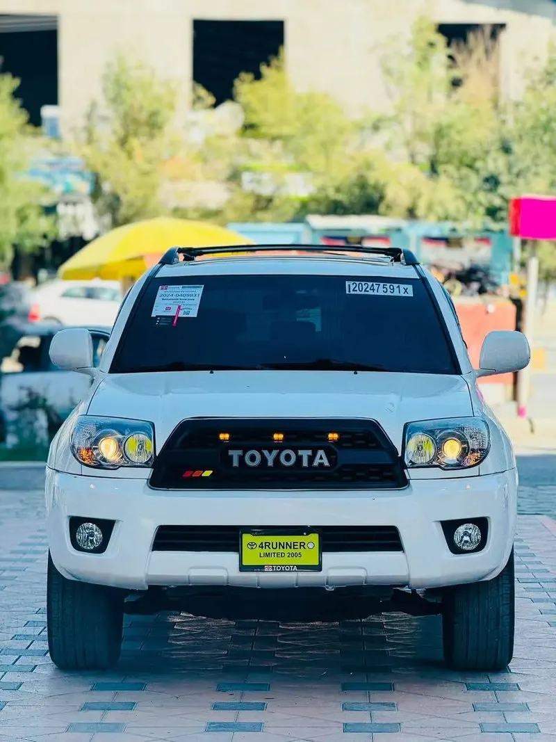 تویوتا 4Runner لیمیتد 2005 (2)