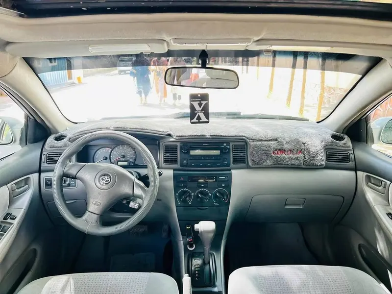 Toyota Corolla 2008 (4)