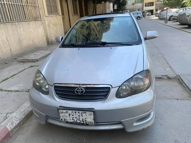 Toyota Corolla 2005 (2)