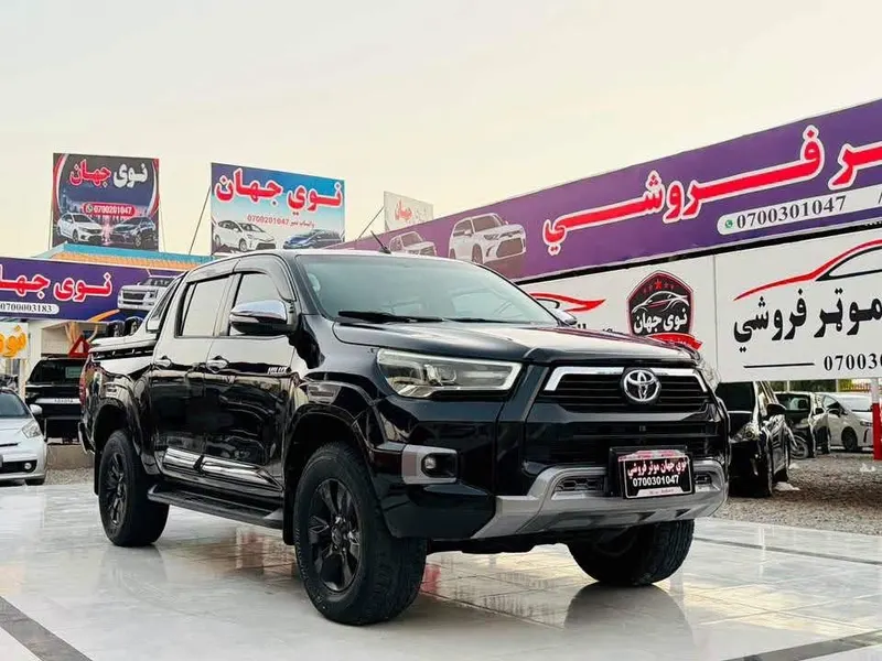Toyota Hilux Vigo 2018 (1)