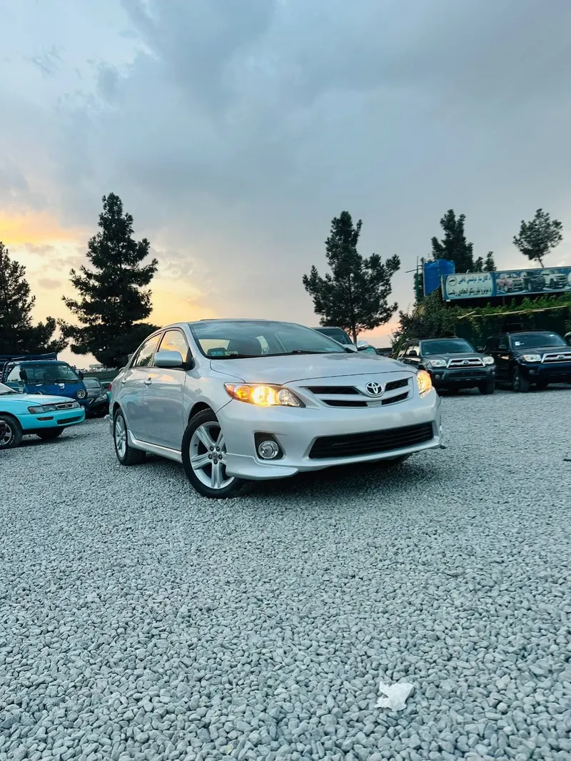 Toyota Corolla 2013 Full Option Automatic Gasoline (7)