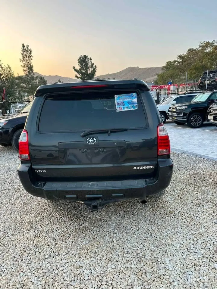 Toyota 4Runner Sport 2007 (4)