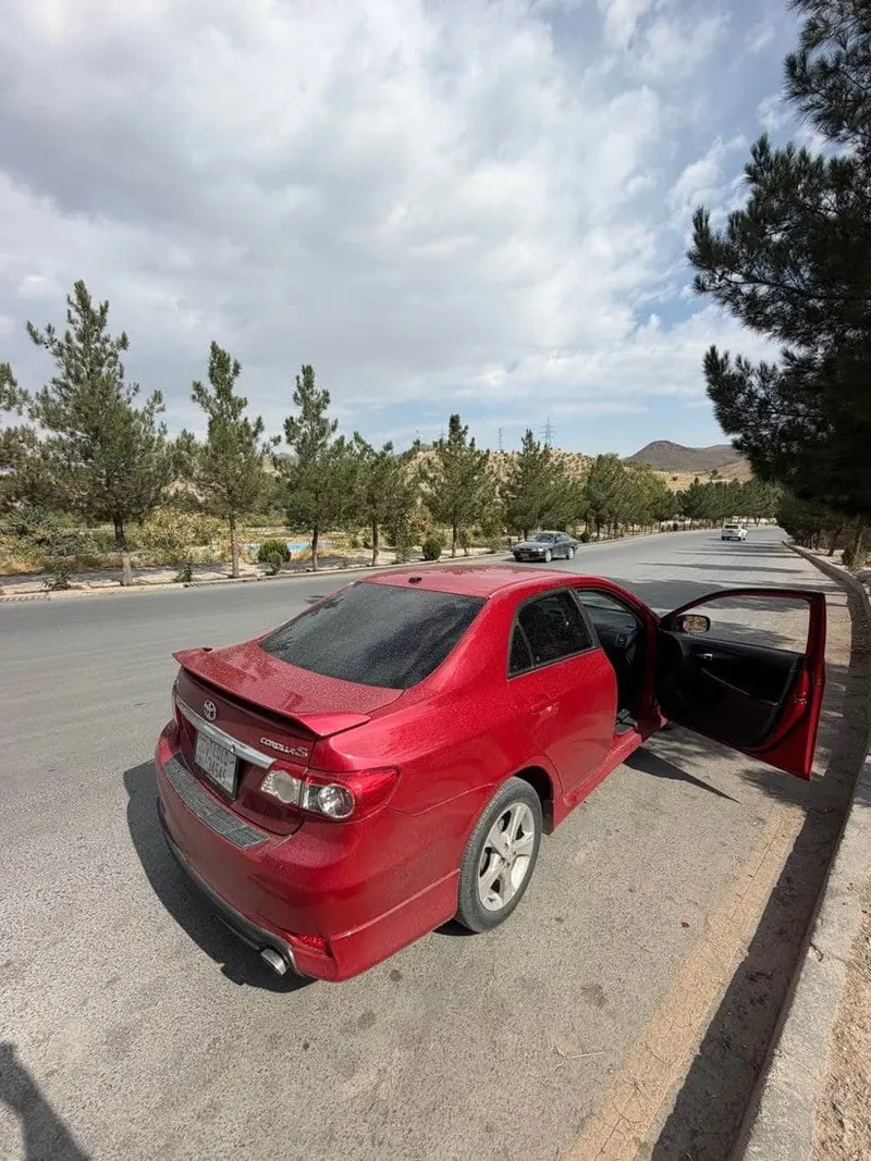 Toyota Corolla S 2013 (5)
