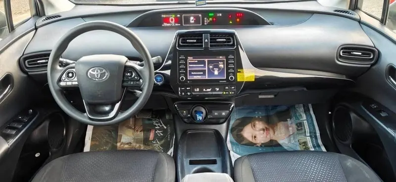 Toyota Prius Hybrid 2021, White, Automatic, 94100 km (4)