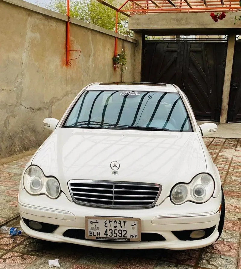 Mercedes-Benz Kompressor 2005 white, Kabul (3)