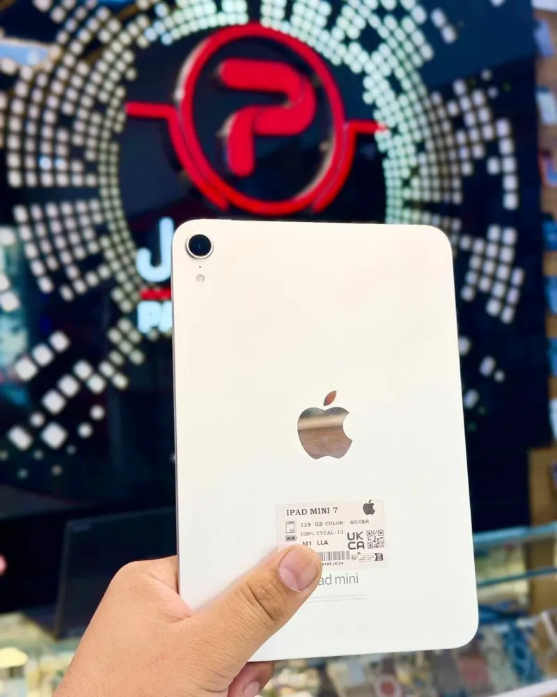 Apple iPad mini 7 128GB Silver (2)