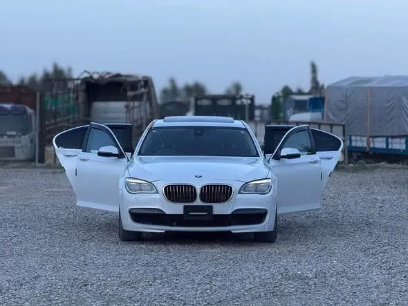 BMW 740i 2015 Hybrid, White, Right-Hand Drive, Clean Documents (1)