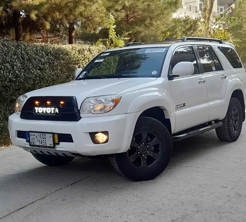 Toyota 4Runner 2007 American SR5 Sport, 6-Cylinder, Petrol (3)