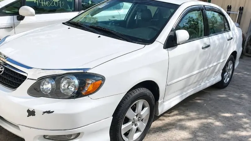 Toyota Corolla 2004, white, plate -6 (1)