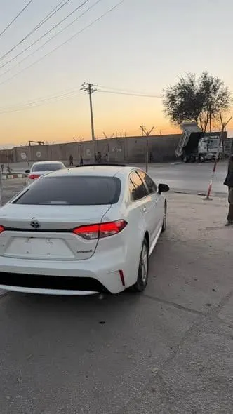 Toyota Corolla Hybrid 2023, Sunroof, White, Registered Kabul Documents (5)