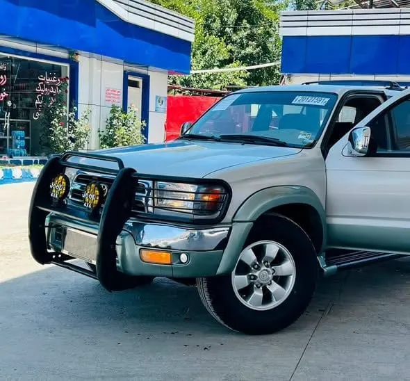 Toyota 4Runner American 2000 Silver Automatic (2)