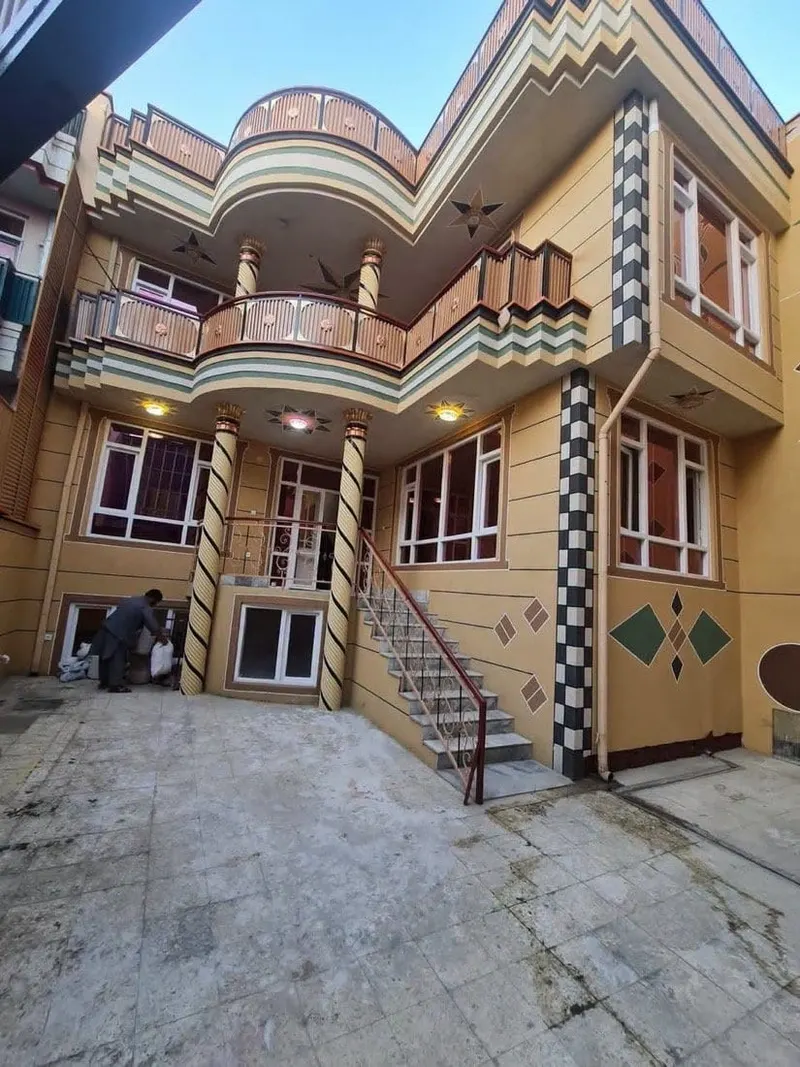 3-Storey Built House, 5 Modern Rooms, District 6 Kabul, 140 m² (2)