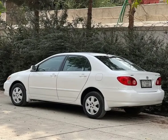 Toyota Corolla 2005 White, Just Imported, Manual Gearbox - For Sale (3)