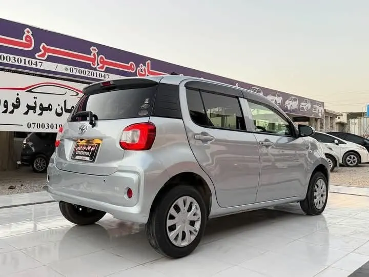 Toyota Paseo 2018, Silver, 33,564 km (3)