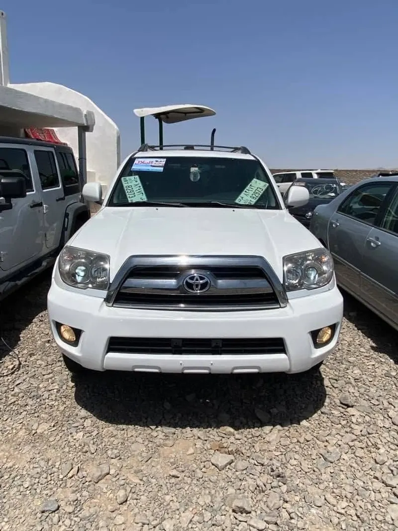 Toyota 4Runner 2003, 2008 Shape, 8-Cylinder Petrol/LPG (1)