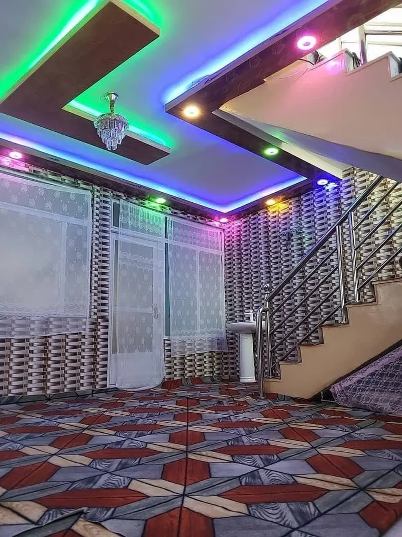 House for Sale in Sar Nawesh, Kabul: 3 Living Rooms, 2 Bathrooms, 200 sqm (4)