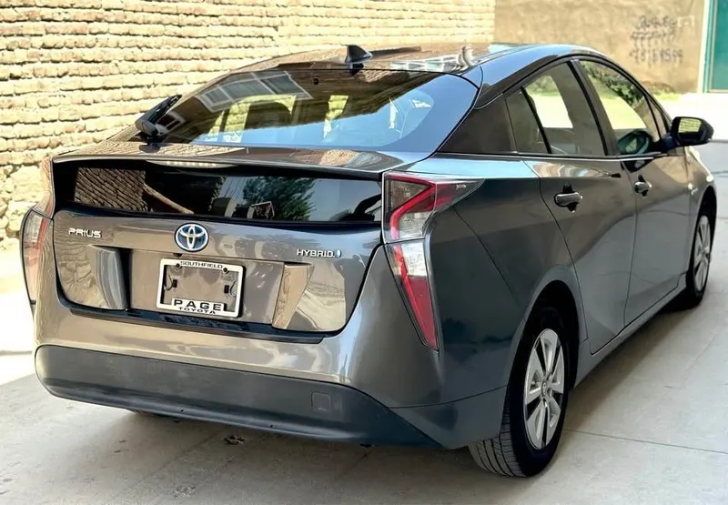 Toyota Prius Hybrid 2016, Grey, Imported, Used (6)