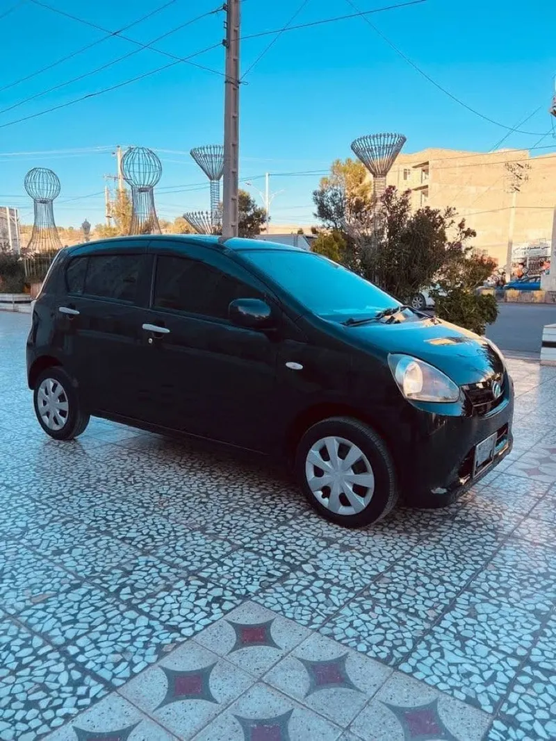 Daihatsu Mira 2013 (6)
