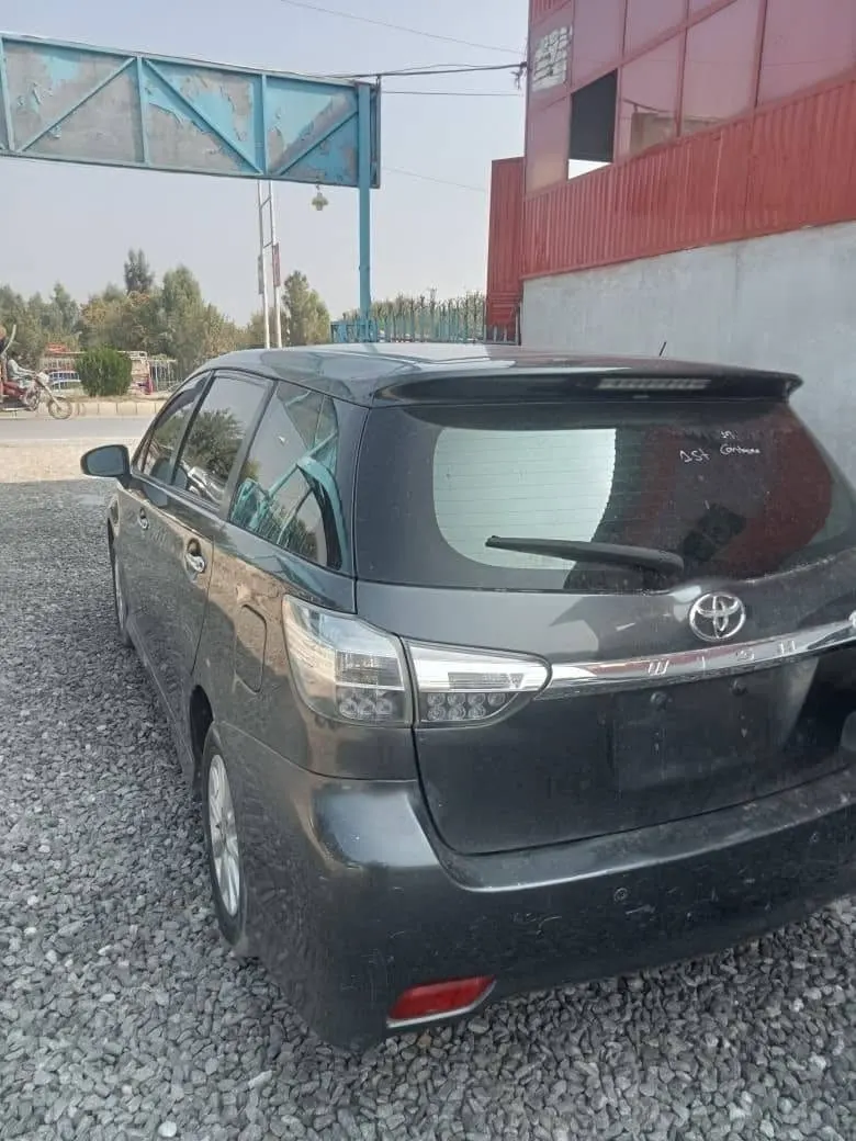 Toyota Wish 2015 Full Options (2)