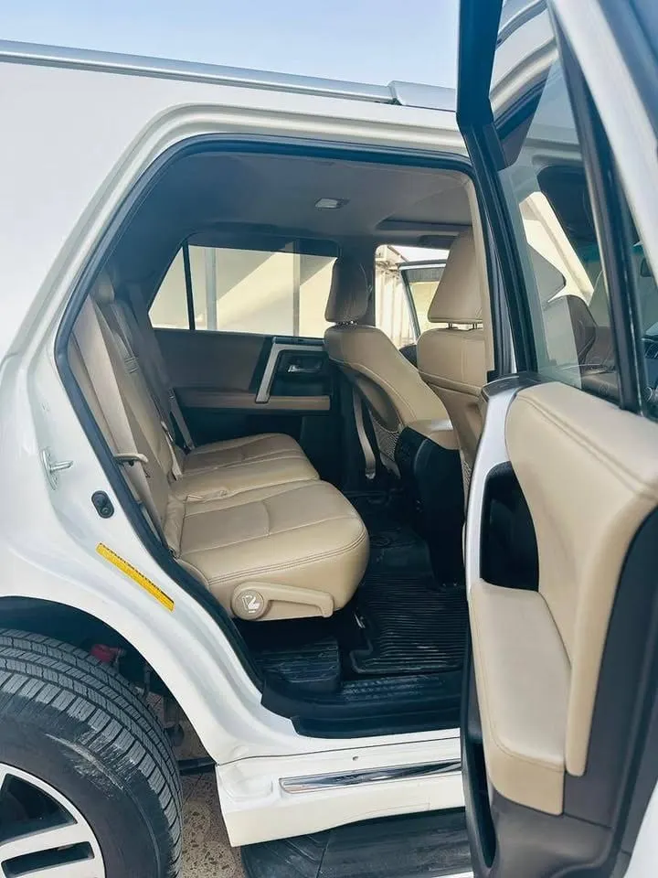 Toyota 4Runner Limited USA 2016, 6-Cylinder, Automatic (5)